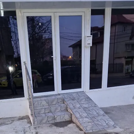 Nevim Partier Apartment *